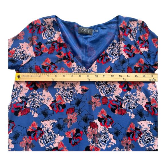 ASTR Dress Womens Small Blue Floral Mini V Neck Bell Sleeve Lace Trim Lined Boho - Picture 6 of 10